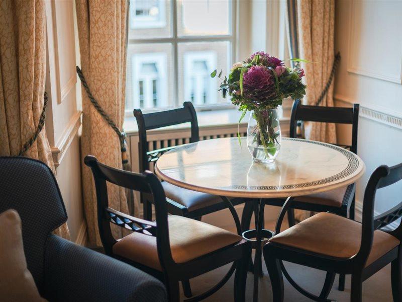 44 Curzon Street By Mansley Aparthotel Londen