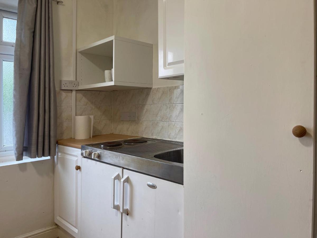 Apartment Smart Suits - Wembley London