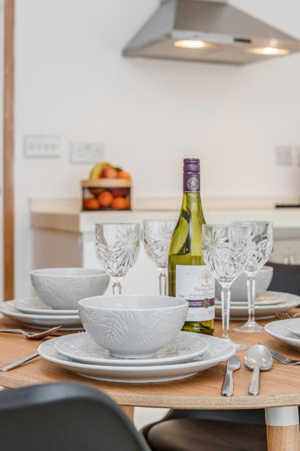 Apartment Holborn, Lovely And Bright For 4