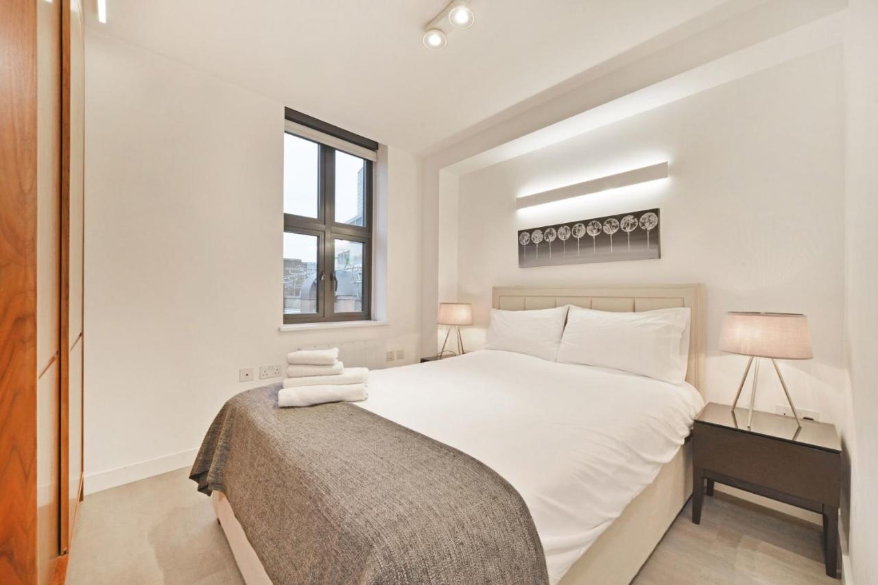 4th Floor 2br In Soho Apartment