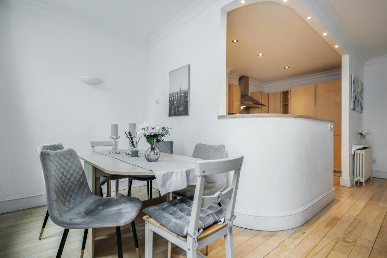 Appartement Nevern Square Earl's Court 2 Bed Londen
