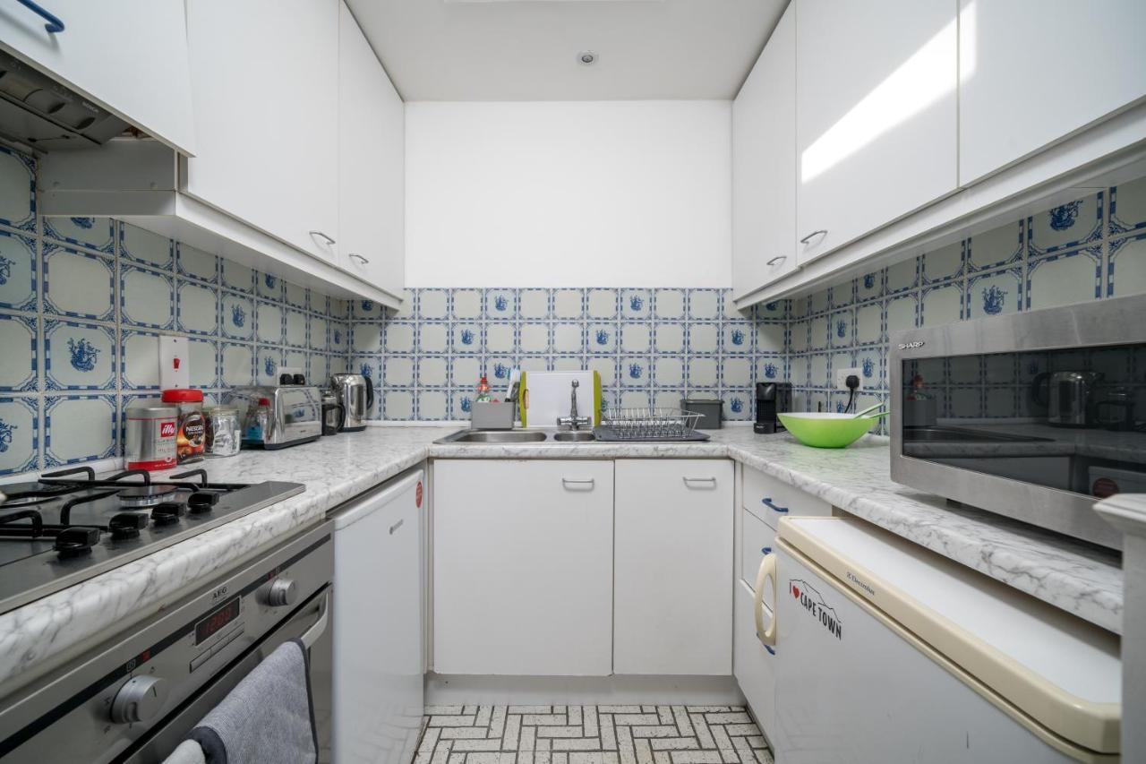 Altido Chic&cosy 1-bed Flat In Quirky Notting Hill Leilighet London