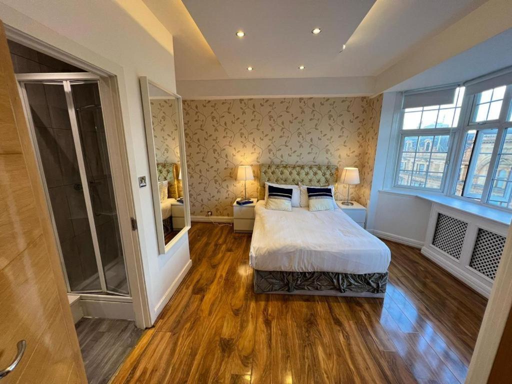 Beauchamp Place Knightsbridge * Londen