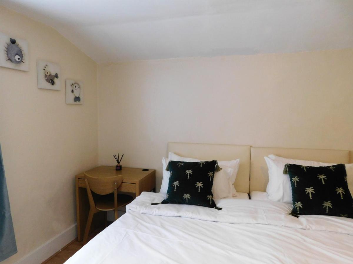 Leilighet Entire 4 Bedroom Terrace House In London