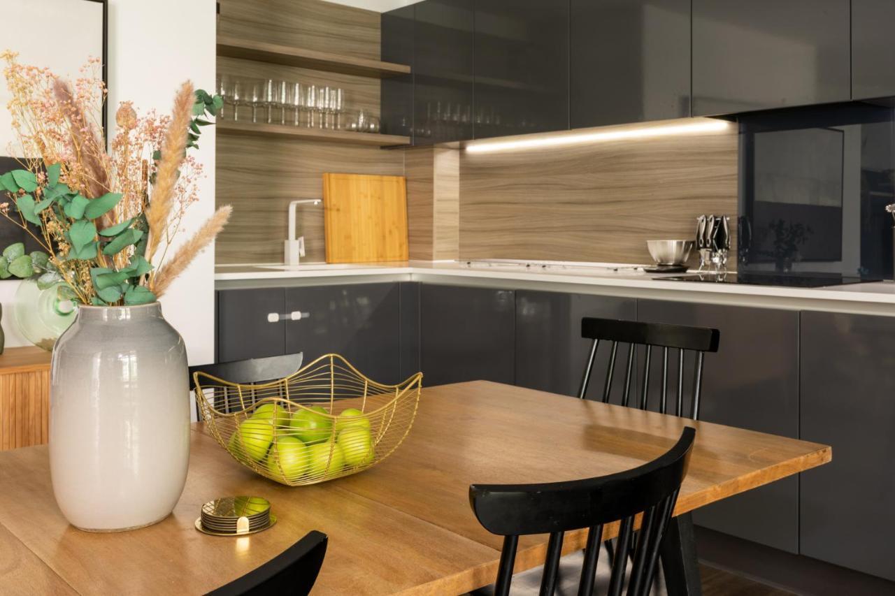 The Aurora's Nest - Lovely 3bdr With Balcony And Study Appartement