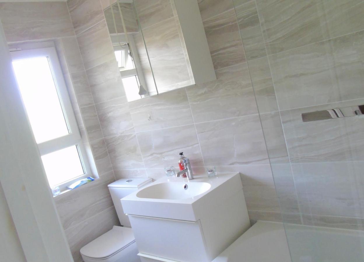 Modern 2-bedroom Flat Near Chelsea * London
