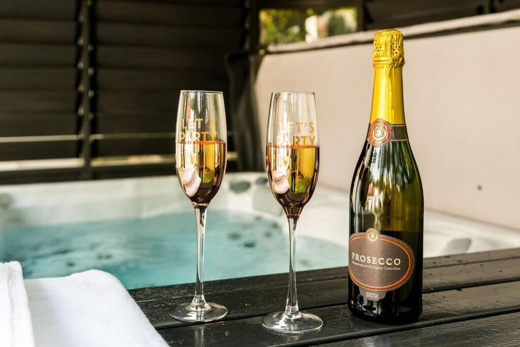 Holiday home Jones Real Escapes Retreat London