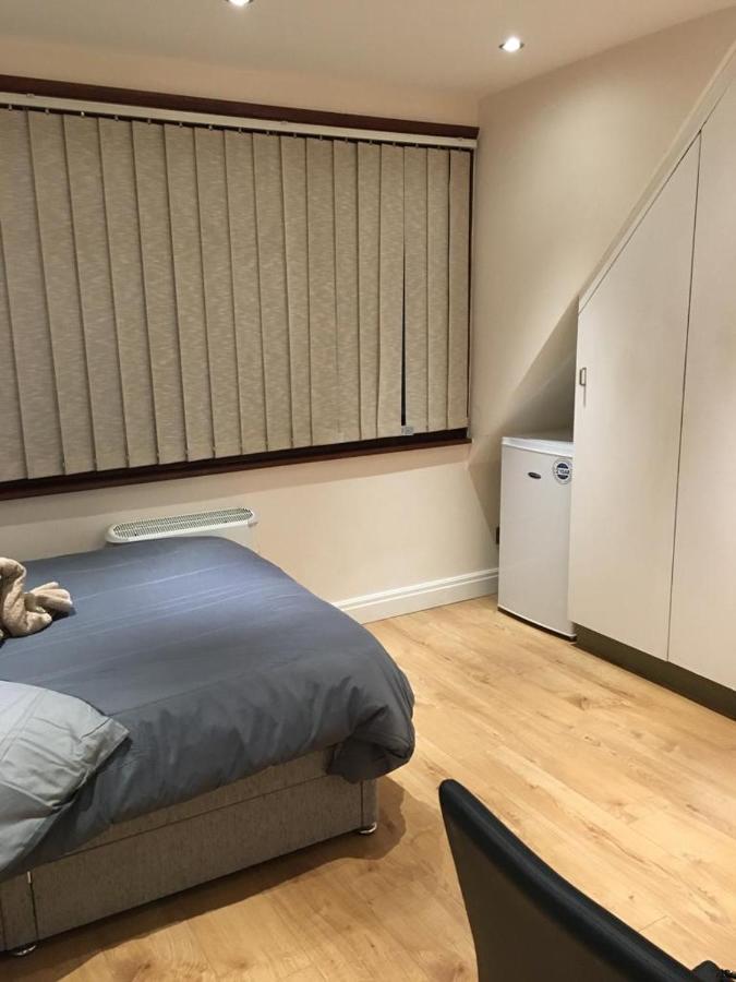 Leilighet Flat In The Heart Of Golders London
