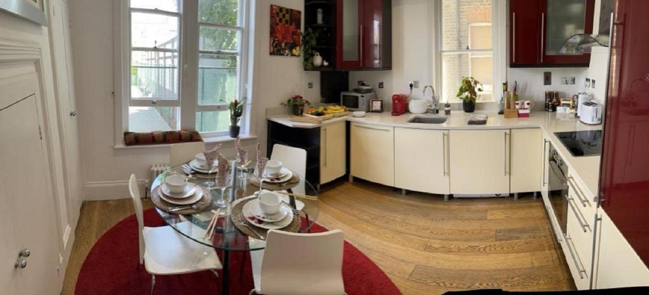 Appartement Lovely 3 Bedrooms, 2 Bath, Balcony Mansion Block, Hyde Park, Oxford Street, Maida Vale, Paddington W9 Londen
