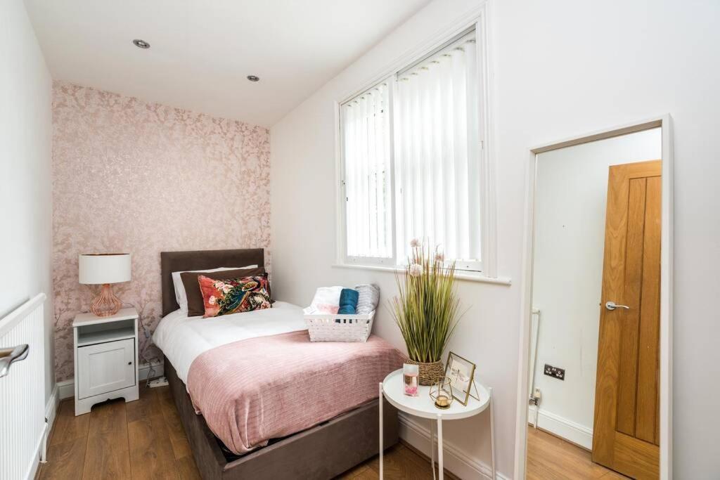 Holiday home Jones Real Escapes Retreat *