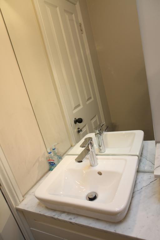 Metro Star Guest house 3*