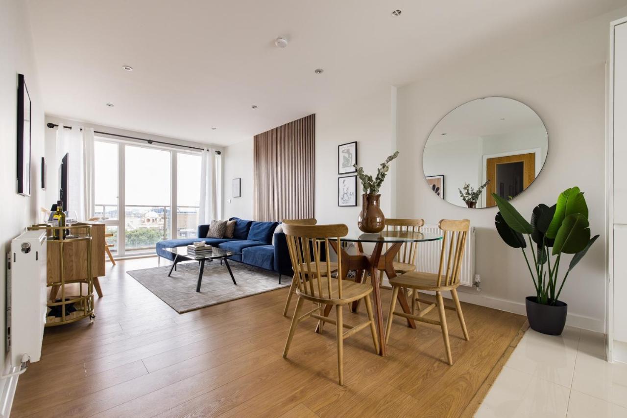 The Limehouse Classic - Endearing 2bdr Flat With Balcony