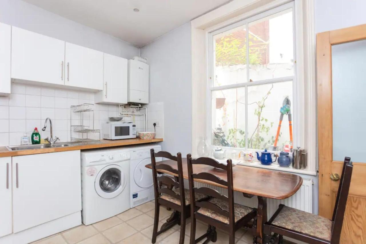 Cosy 2 Bedroom In With Garden Appartement