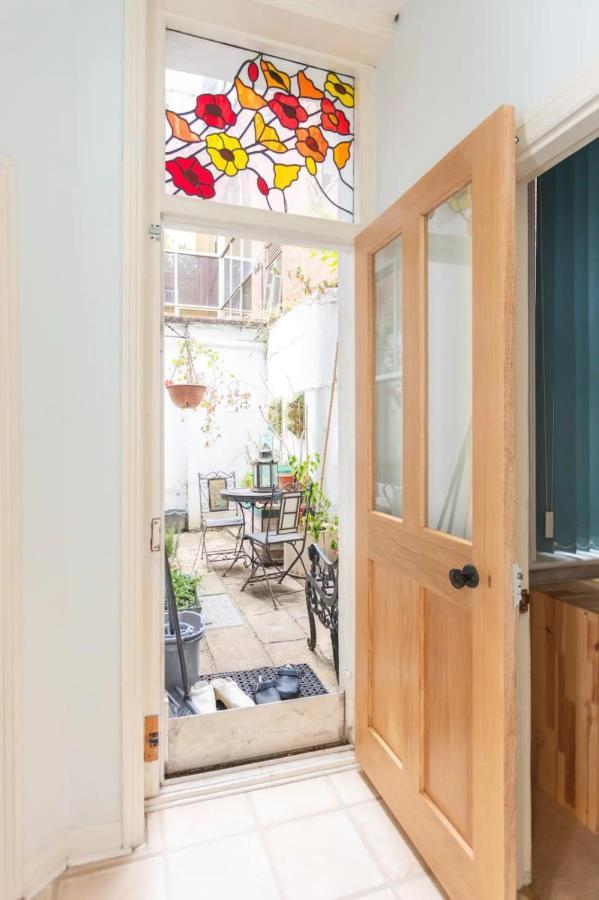 Cosy 2 Bedroom In With Garden Appartement *