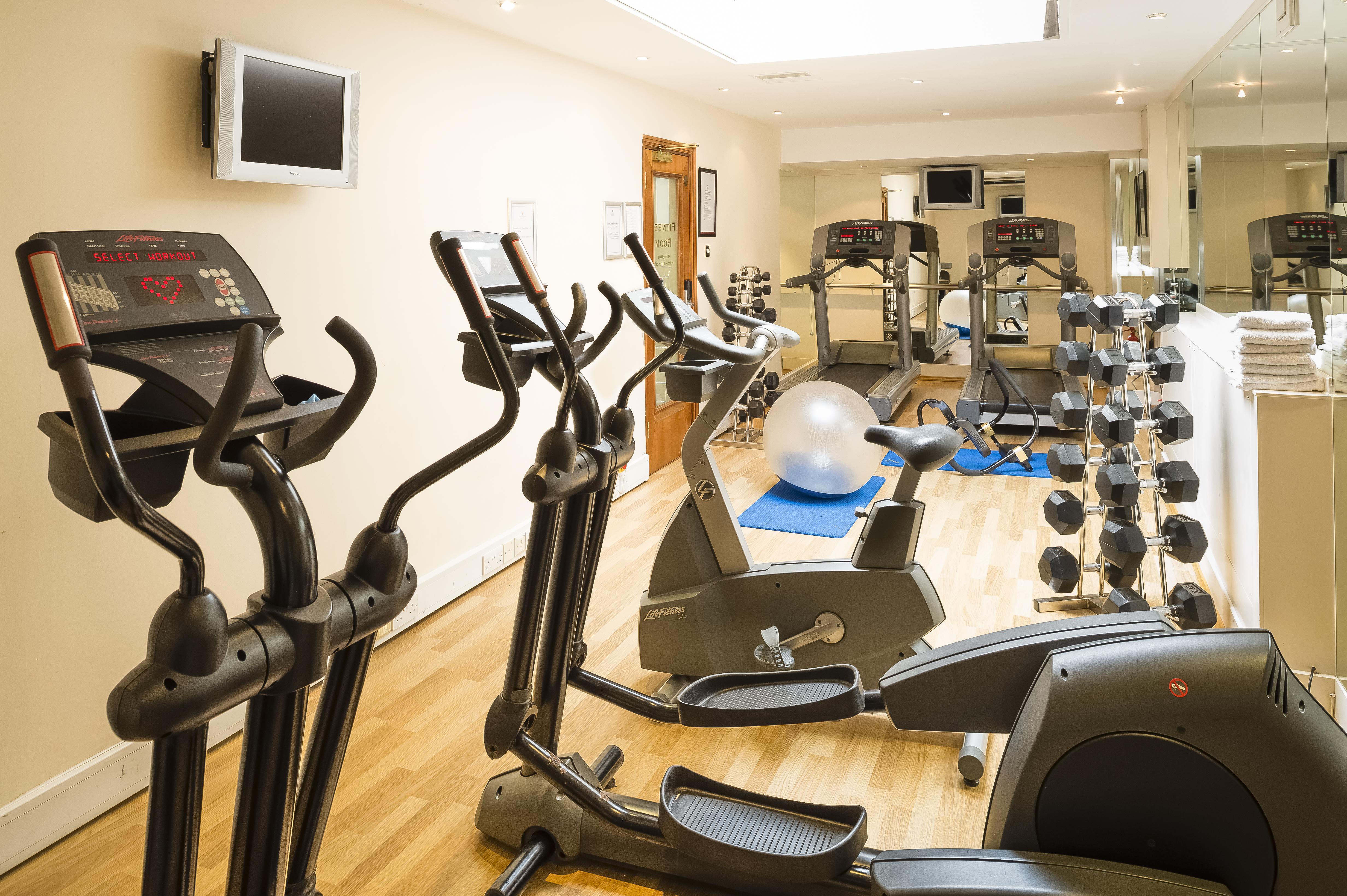 Copthorne Tara Kensington Hotel 4*