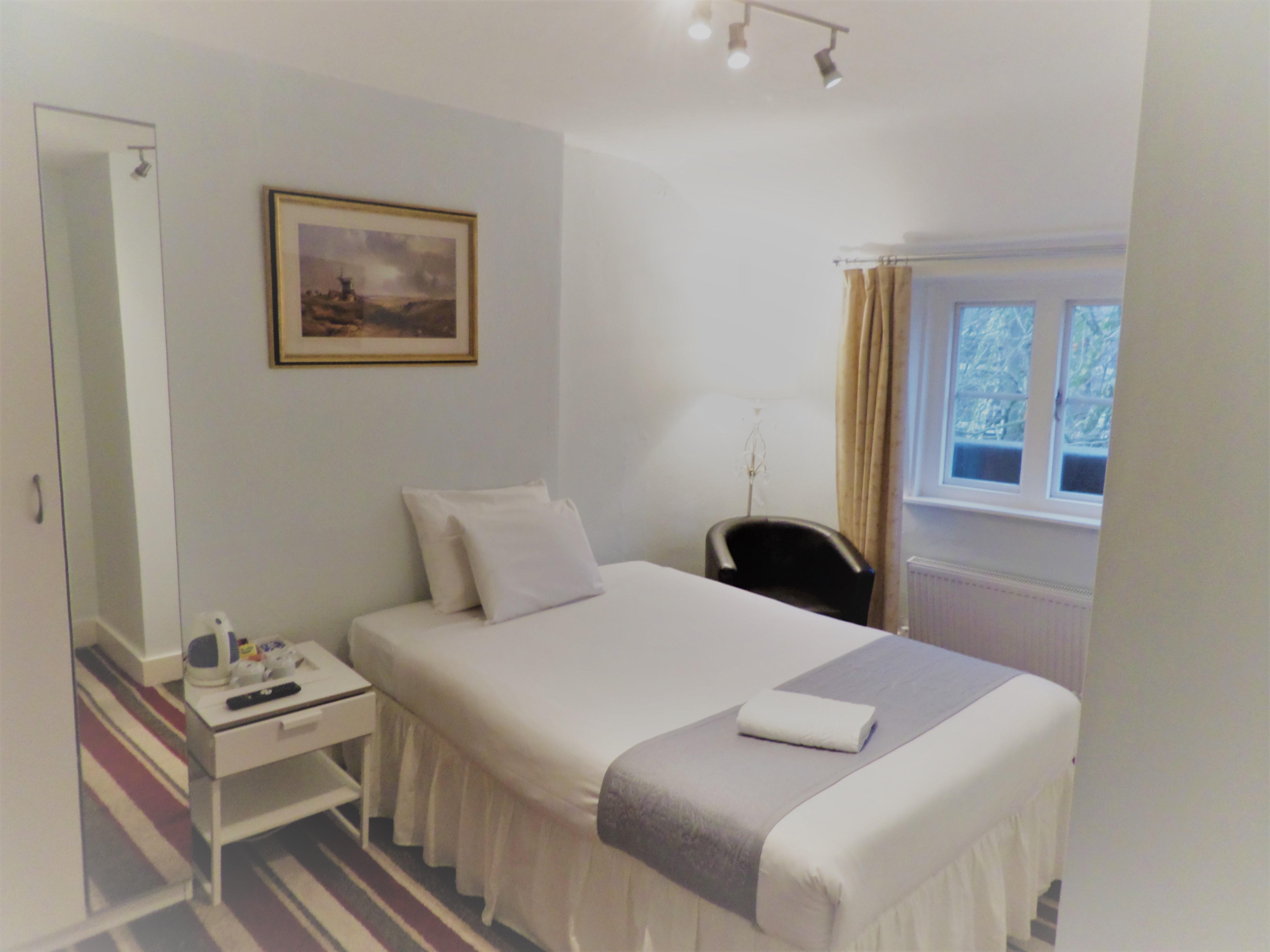 Lancaster Court Hotel London