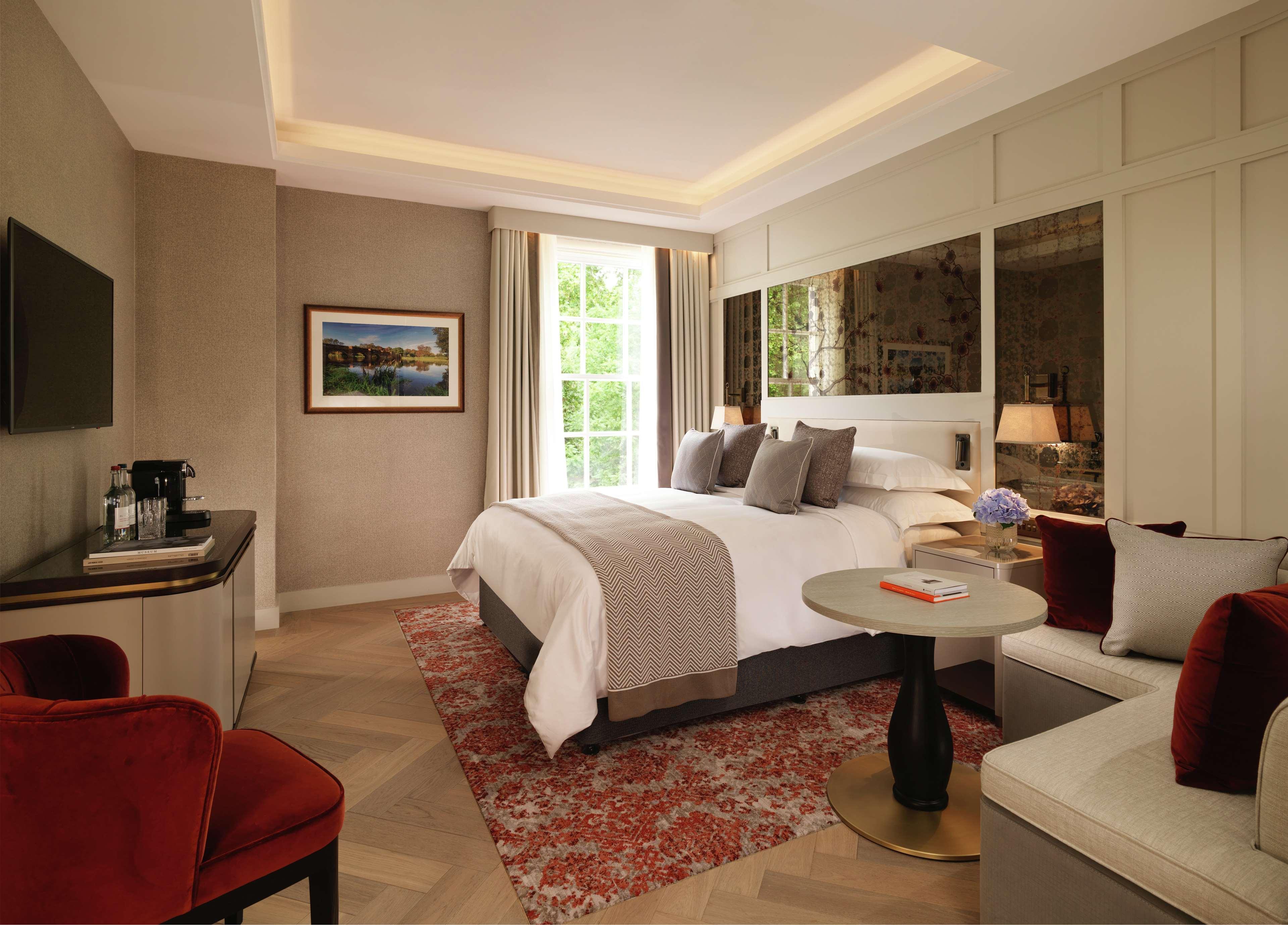 The Biltmore Mayfair 5*