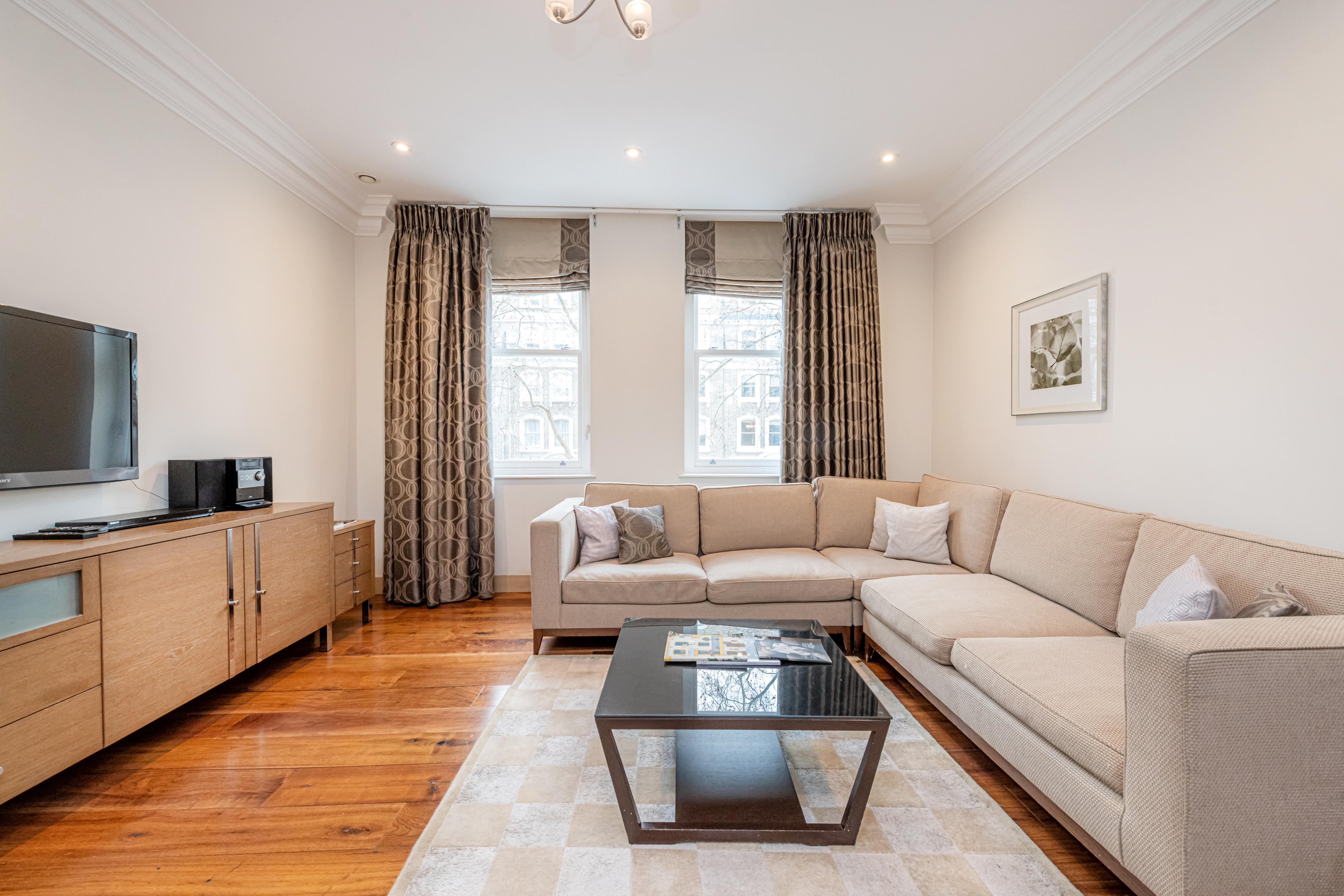 Apartahotel Claverley Court 5*