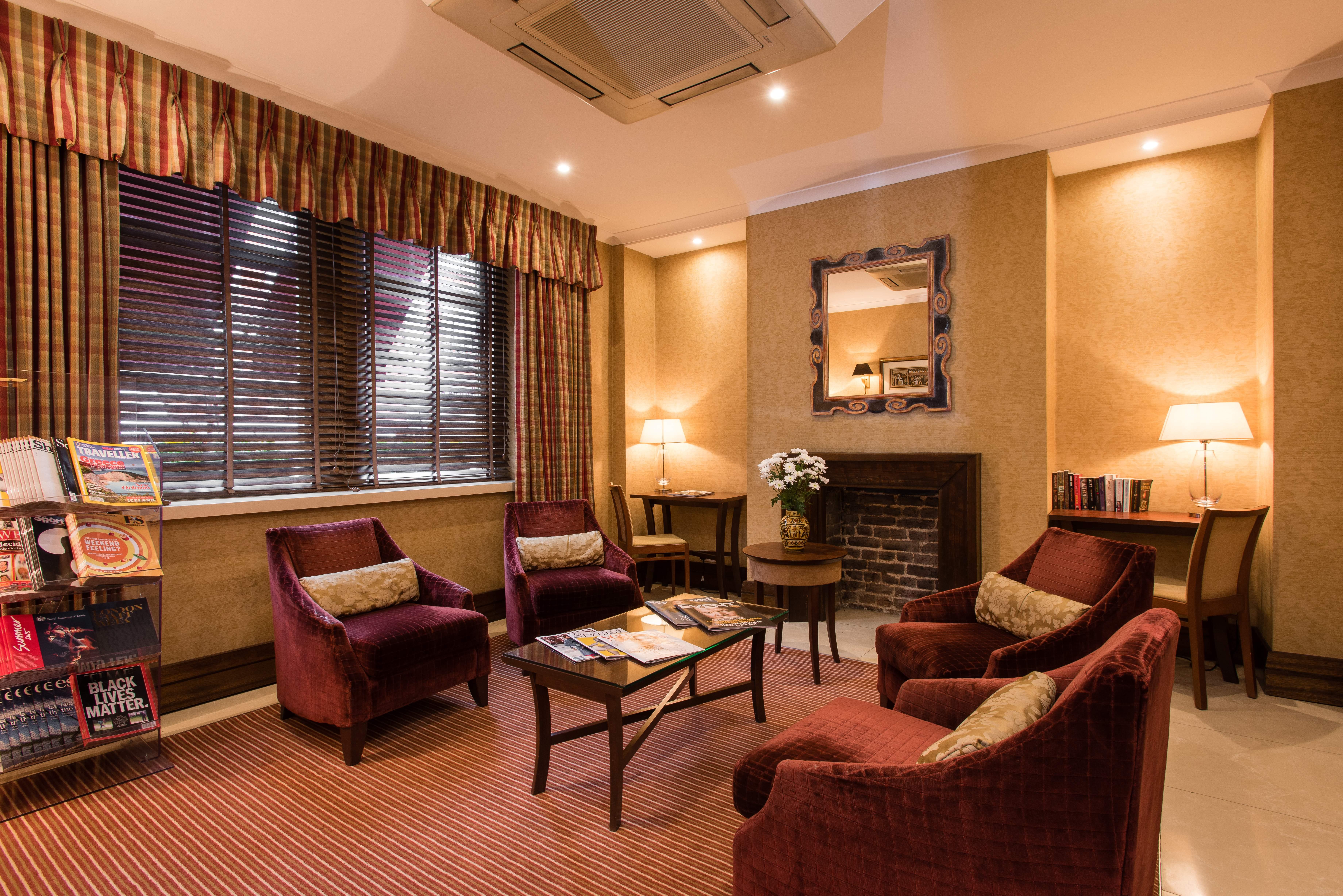 Blandford Hotel 4*