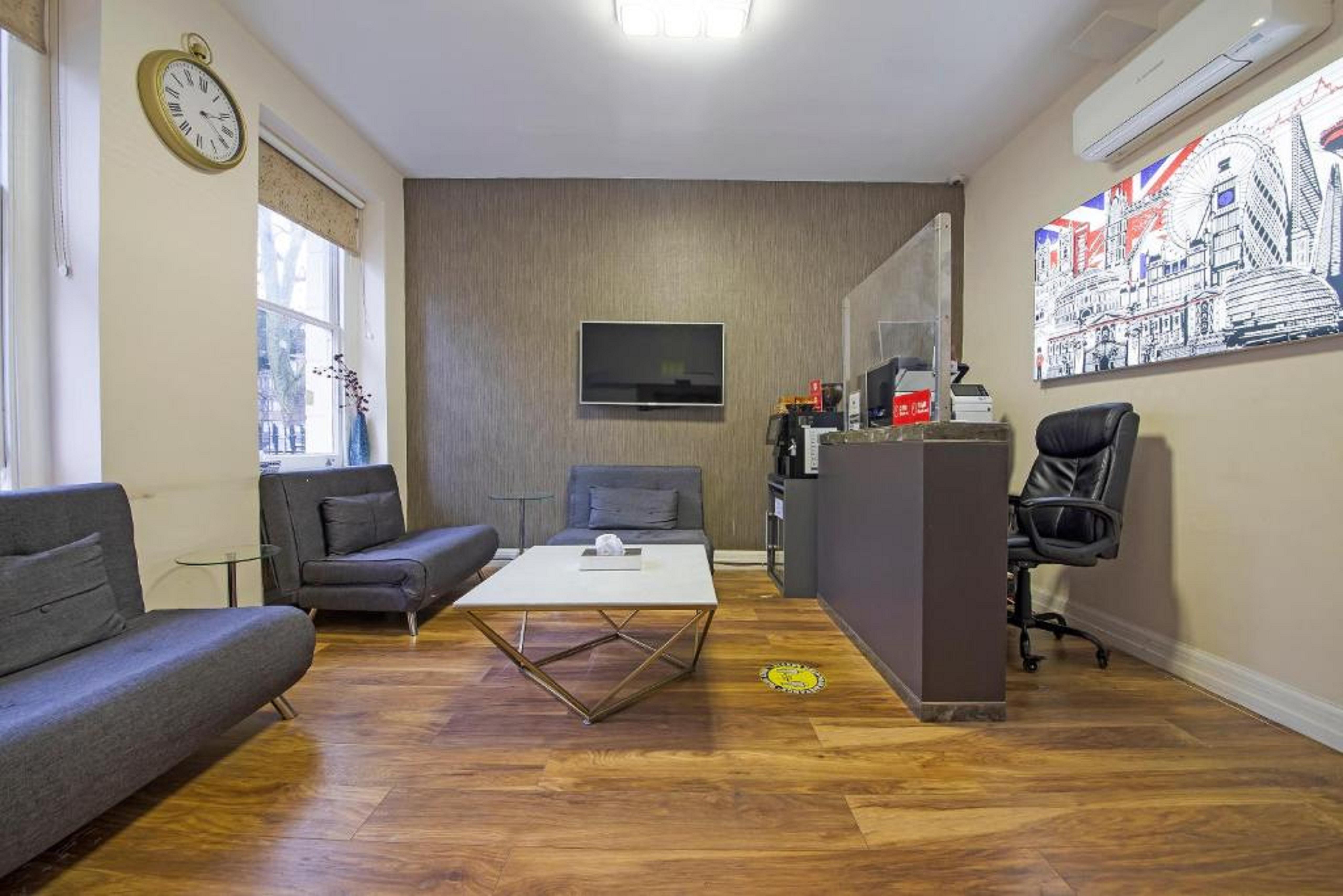 Oyo Townhouse 30 Sussex Hotel, Paddington 4* London