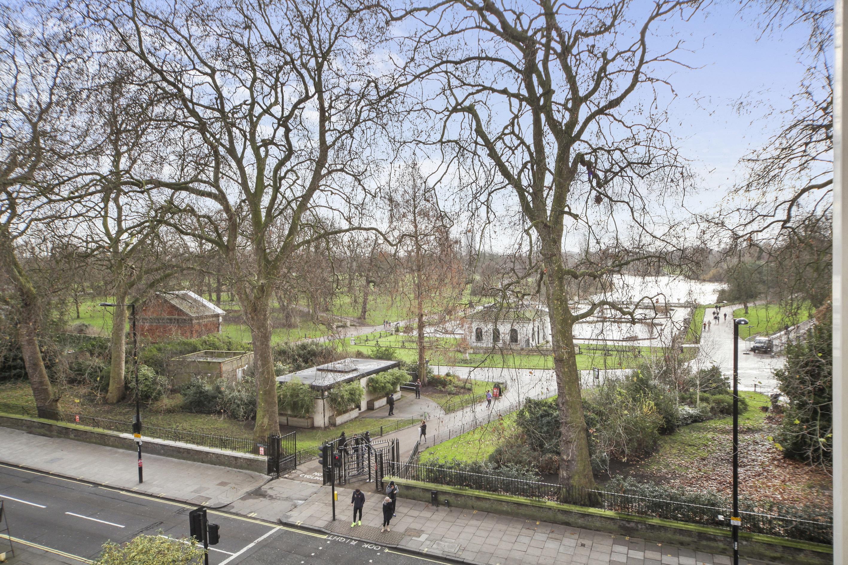 Fountain House - 5* London