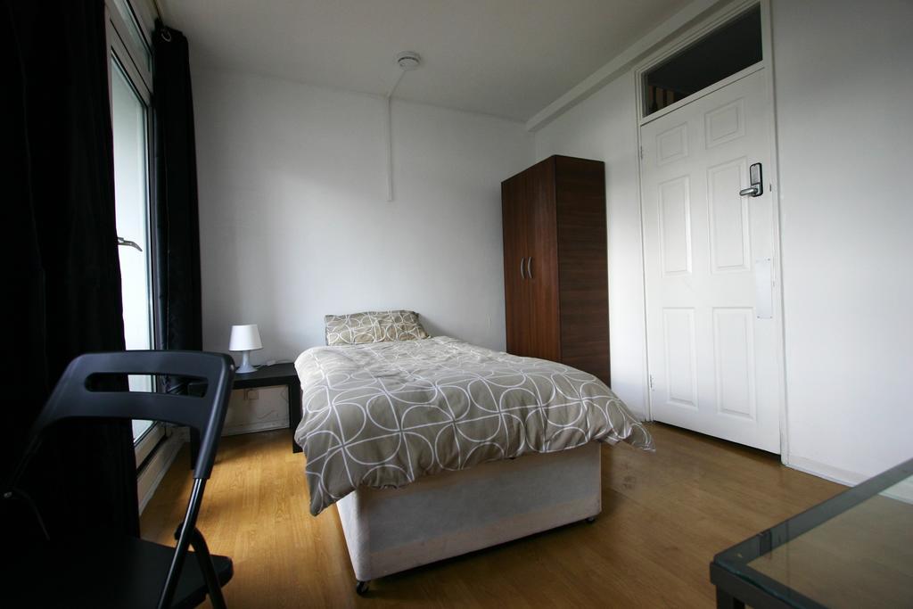 Lettingeasy - Brownfield * London