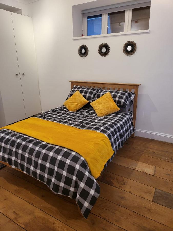 Classy Flat In Fulham Apartment