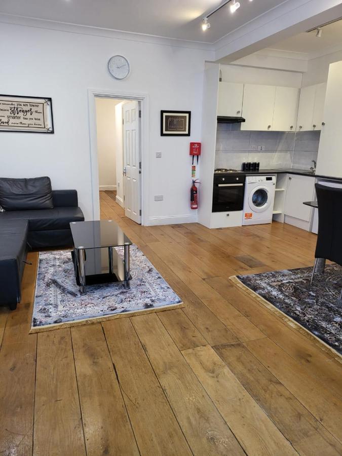 Classy Flat In Fulham London