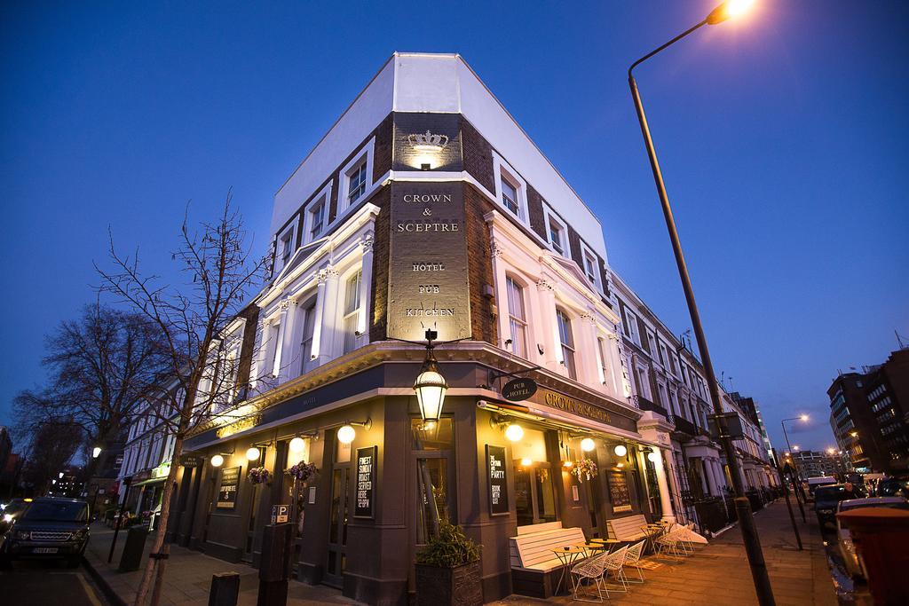 Hotel The Crown And Sceptre London