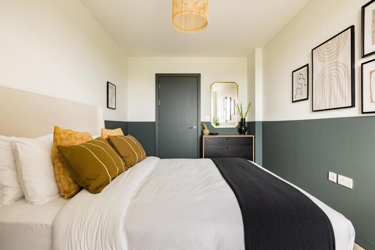 Apartment The Limehouse Classic - Endearing 2bdr Flat With Balcony *