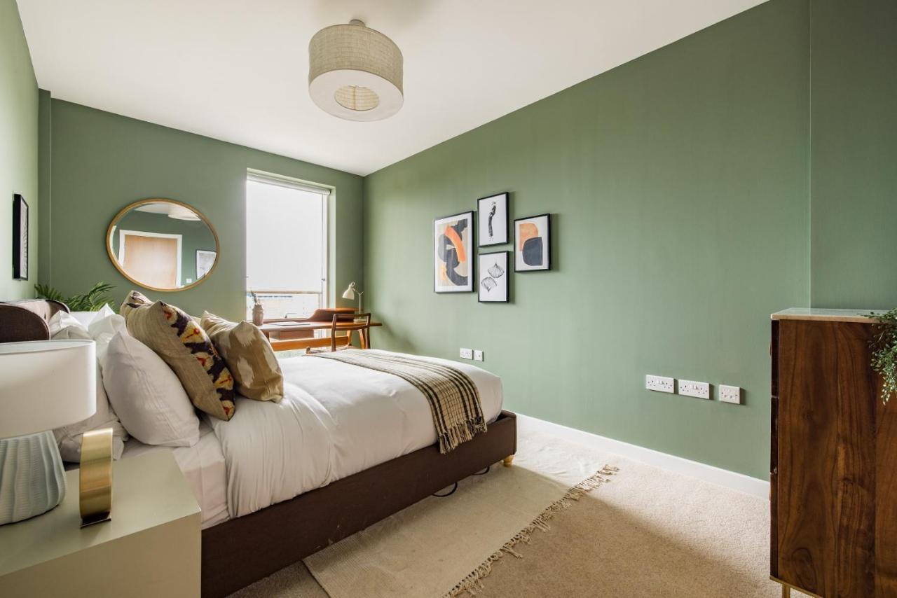 Apartment The Limehouse Classic - Endearing 2bdr Flat With Balcony