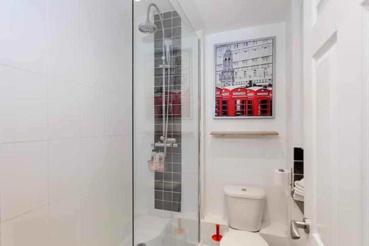 Stylish Studio Near Notting Hill Station! Apartamento Londres