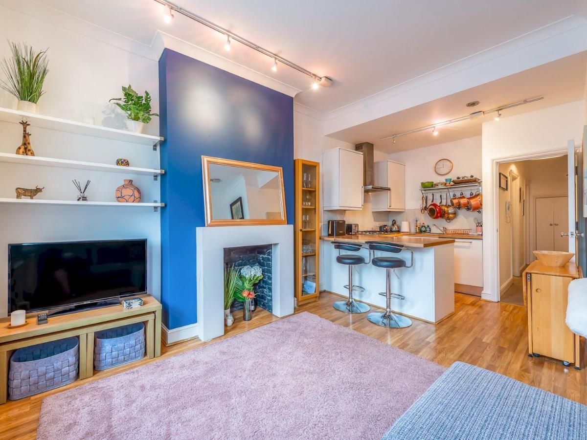 Appartement Pass The Keys Balham Modern Cosy Londen
