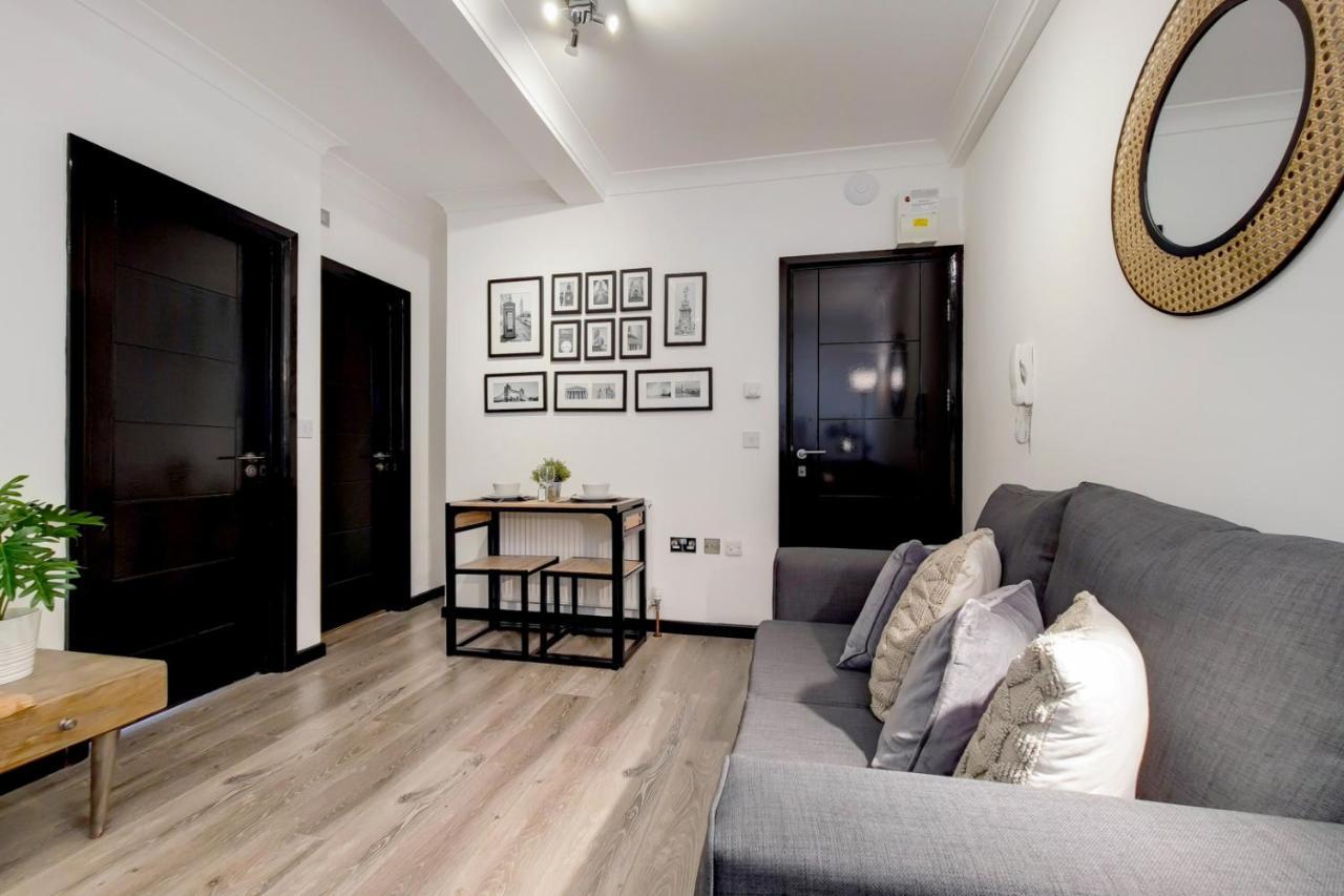 Langdon Brooks Appartement
