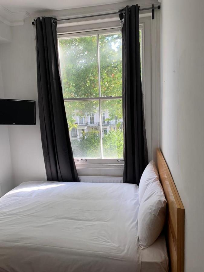 Palace Court Hotell