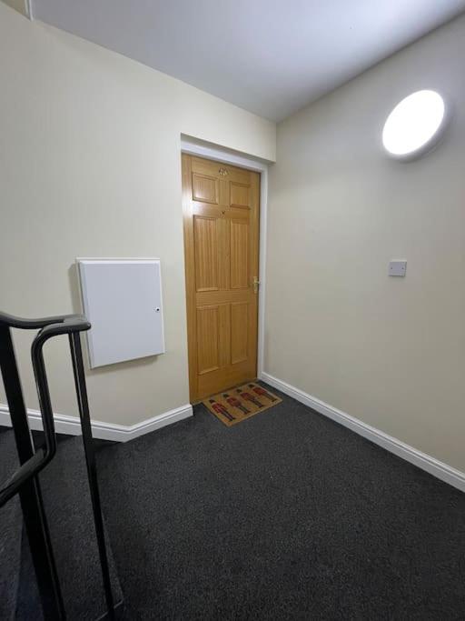 Lovely 2-bed Flat Along The River Thames Leilighet *