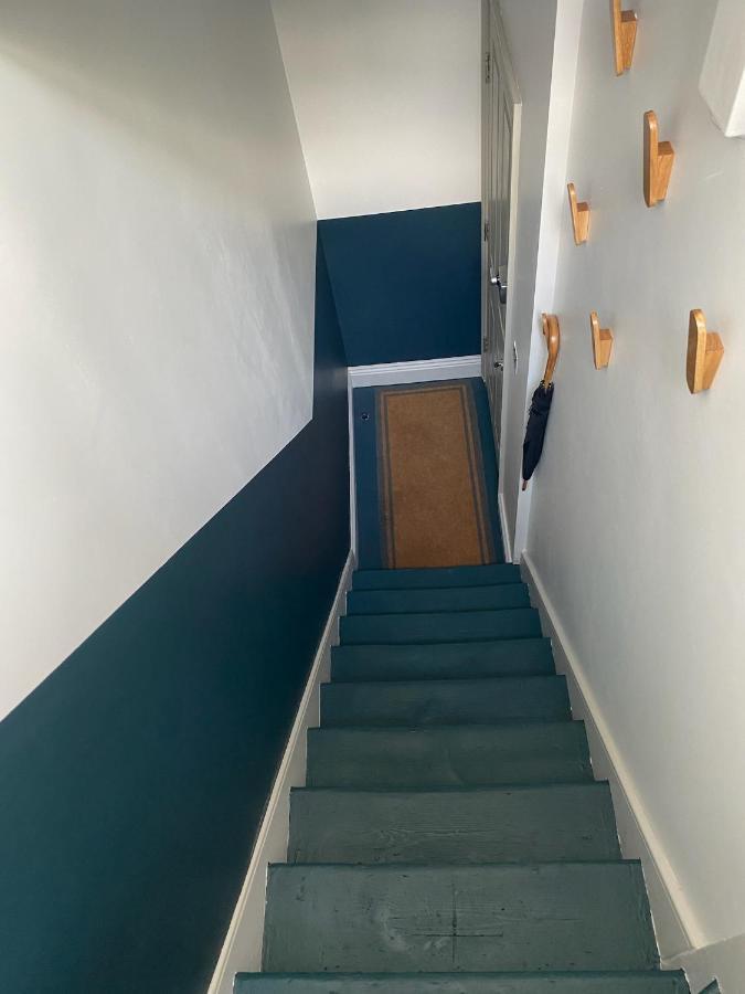 Bright & Beautiful Loft 10mins To Shoreditch Appartement Londen