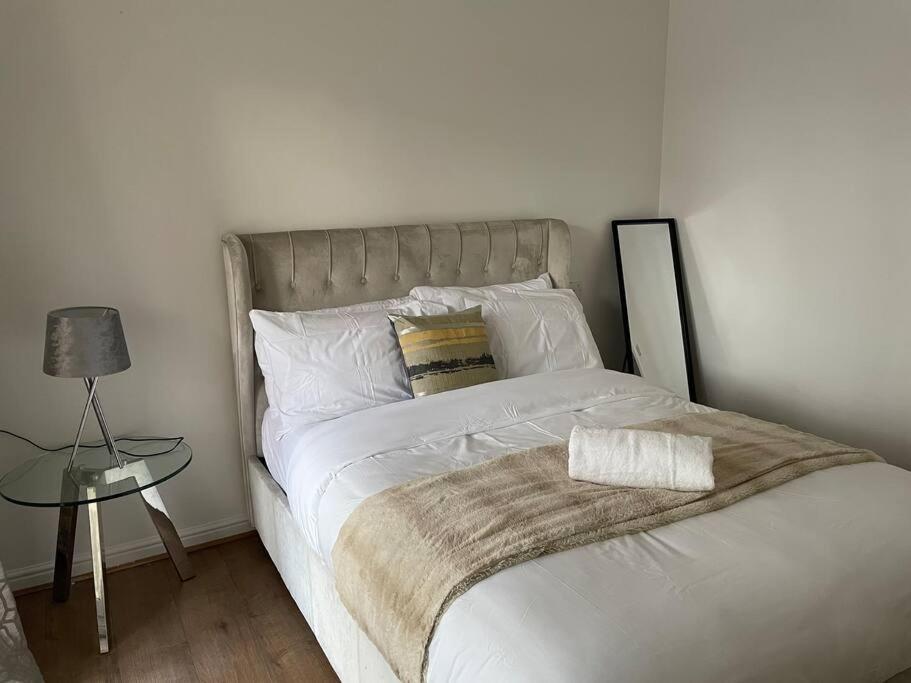 Leilighet Lovely 2-bed Flat Along The River Thames