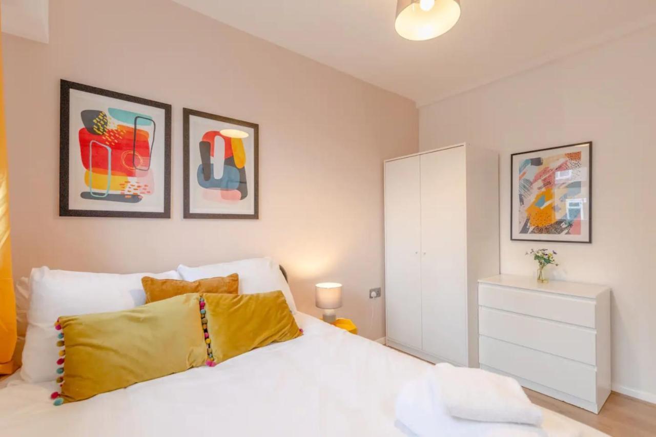 Сasa de vacaciones 3 Bedroom House With Garden Londres