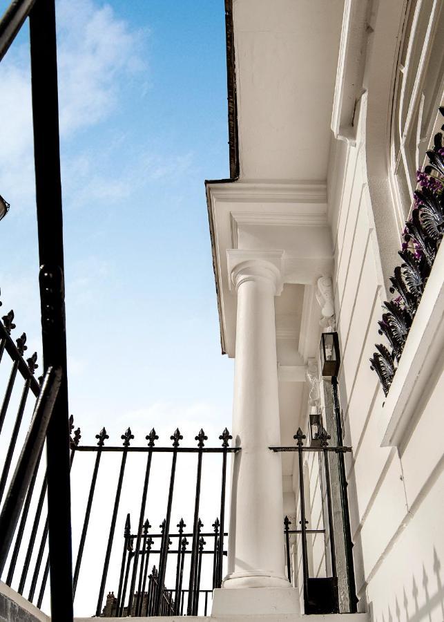 Chepstow Place- Notting Hill London