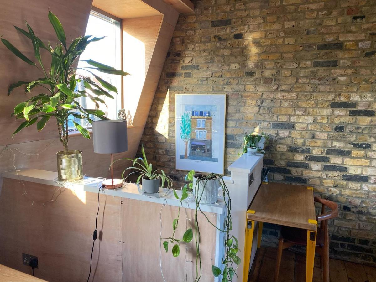 Bright & Beautiful Loft 10mins To Shoreditch * Londres