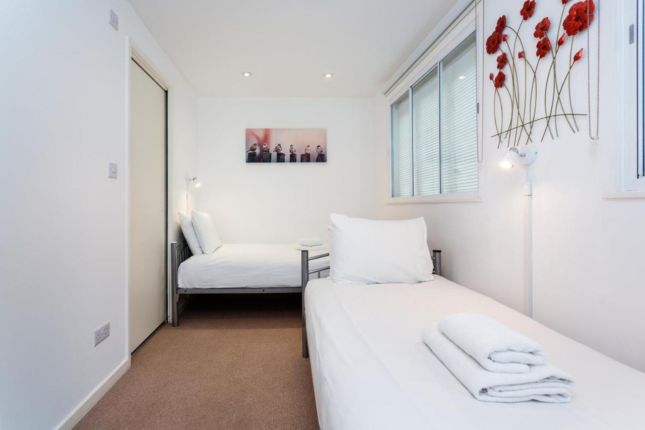 Ferienhaus Veeve - Village Serenity *