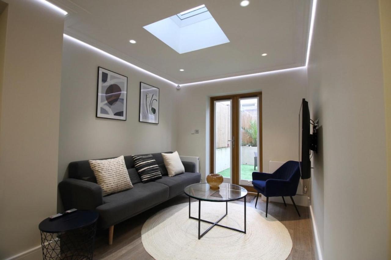 Luxlet - Heart Of Notting Hill, * London