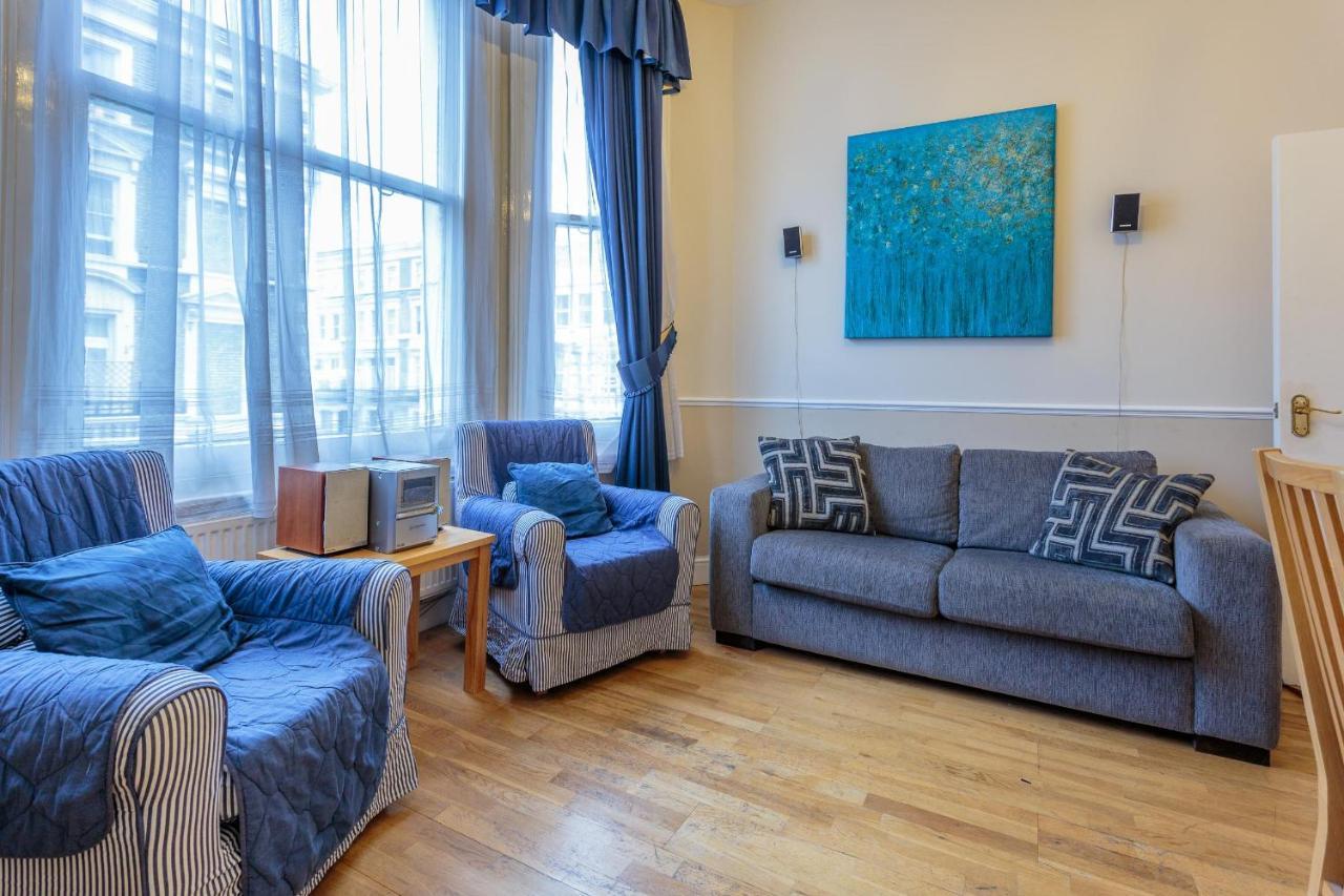 Castletown House Apartment London