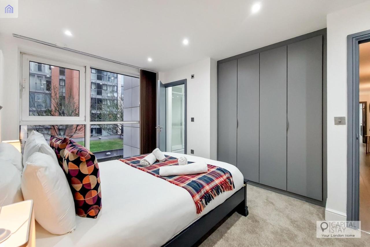 Free Parking - Stylish Three Bedroom By Excel Leilighet
