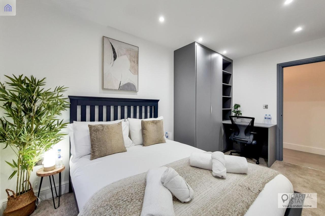 Leilighet Free Parking - Stylish Three Bedroom By Excel London
