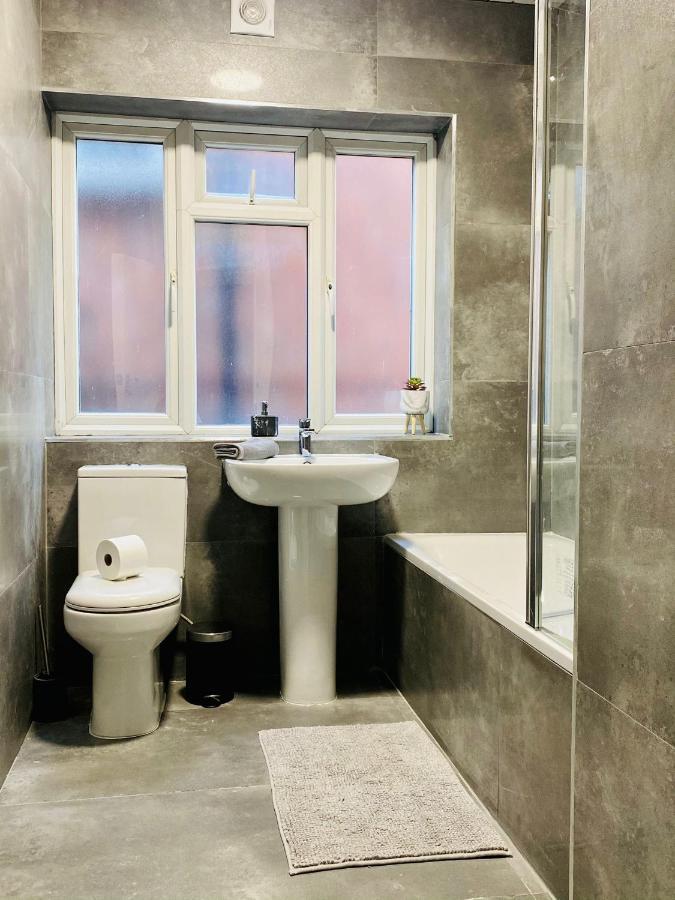 Willesden Homestay London