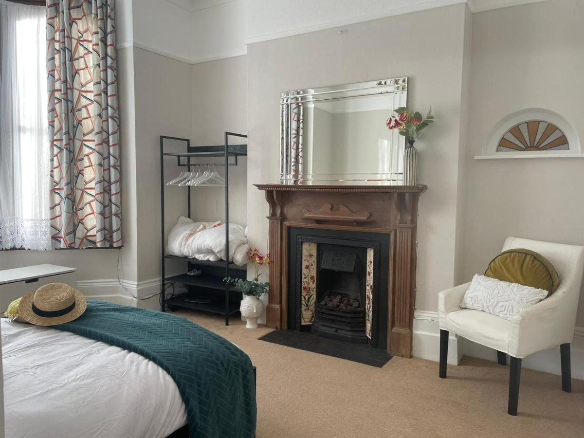 Apartment Inviting You To Your From 10 Minutes From Stratford Westfield *