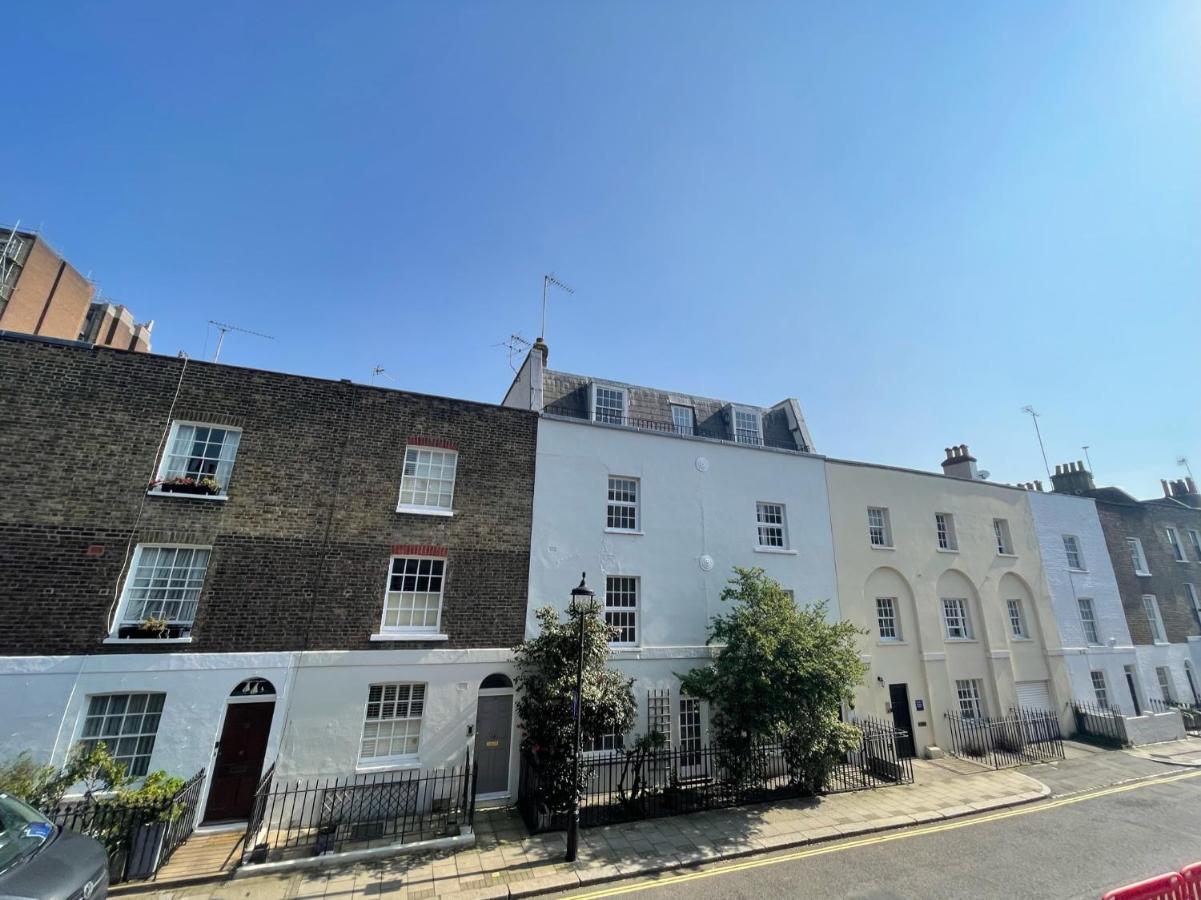 Private King Room With Huge En-Suite In Shared House In Marylebone London
