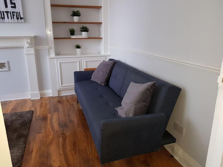 Apartment London. Gorgeous 2 Bed Flat Near Olympic Park. London